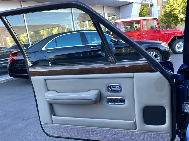 Bentley Mulsanne S RWD 1988 price $19,800