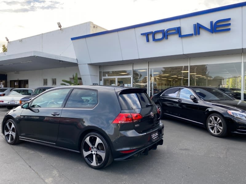 Volkswagen Golf GTI 2015 price $13,950