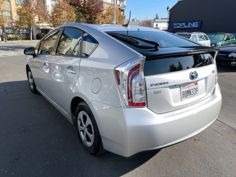 Toyota Prius 2014 price $9,850