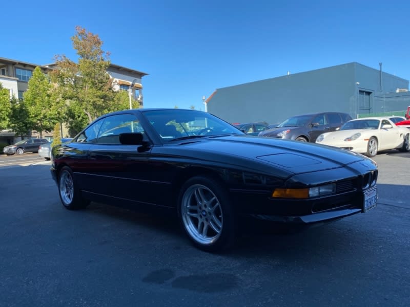 BMW 8-Series 1992 price $29,888