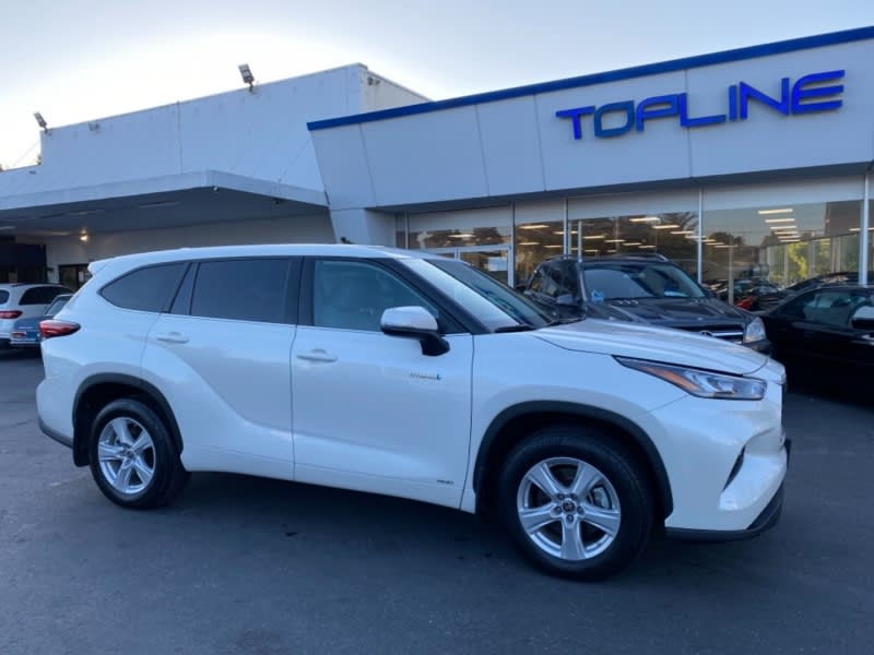 Toyota Highlander 2020 price $42,500