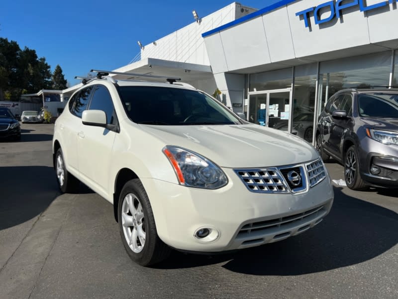 Nissan Rogue 2009 price $7,900