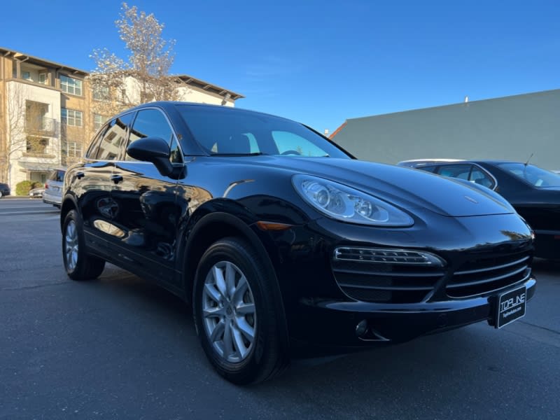 Porsche Cayenne 2011 price $18,950