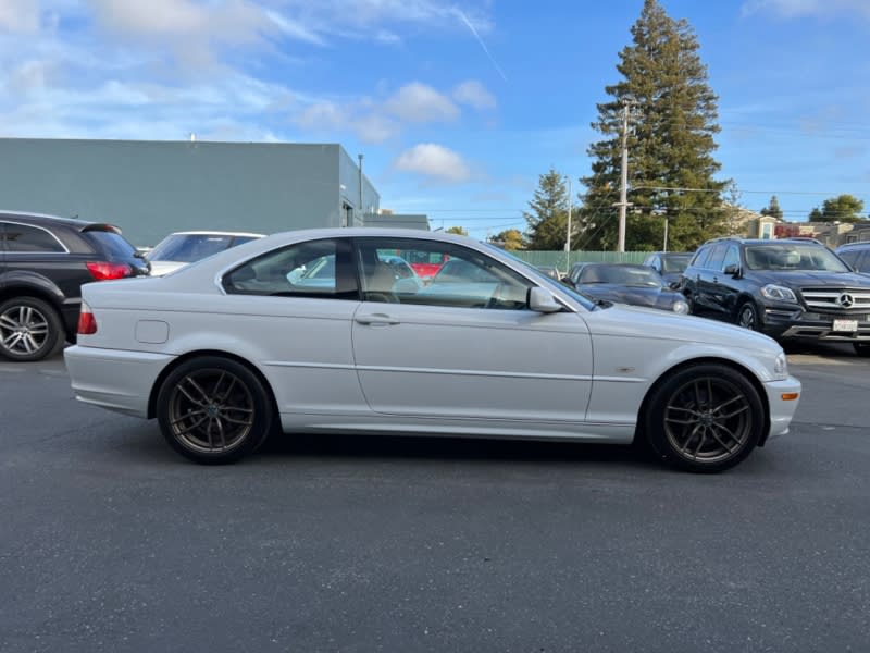 BMW 3-Series 2003 price $10,900