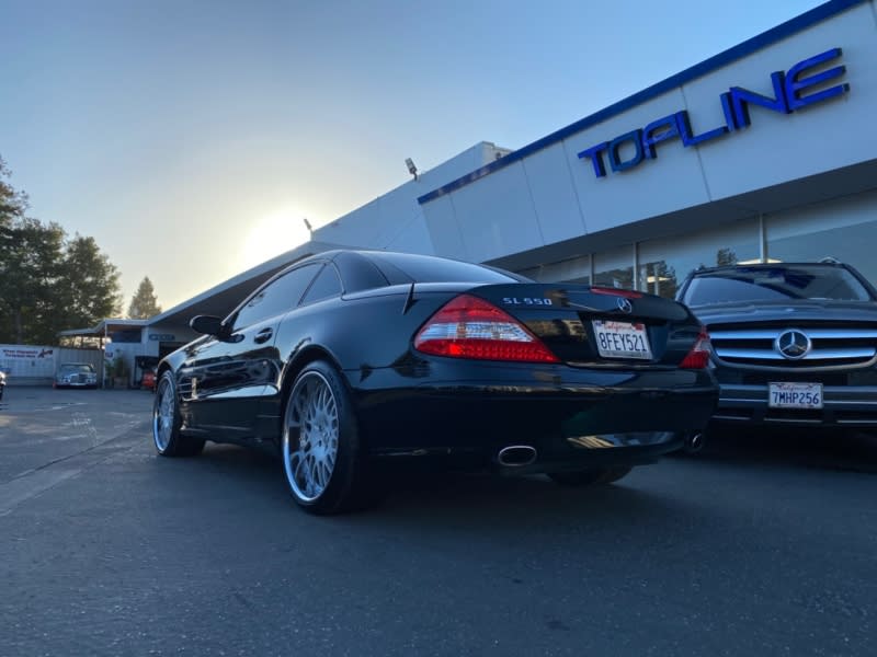 Mercedes-Benz SL-Class 2007 price $18,900