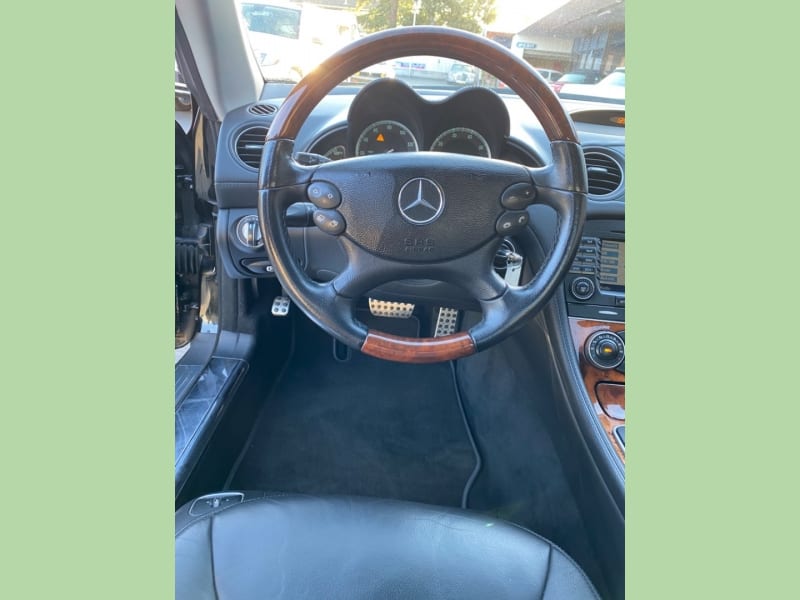 Mercedes-Benz SL-Class 2007 price $18,900