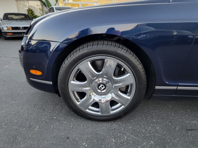 Bentley Continental Flying Spur 2007 price $43,900