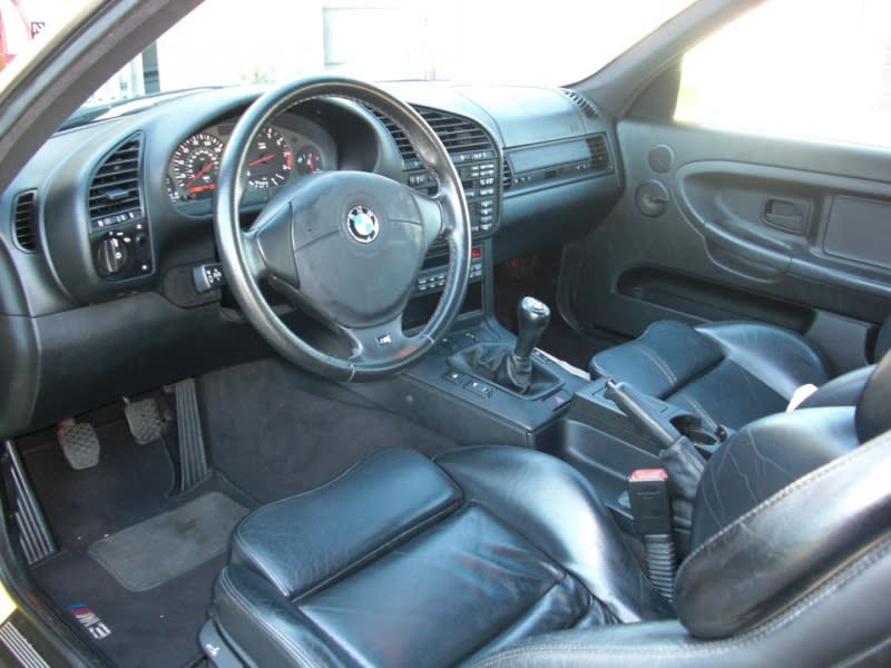 BMW 3-Series 1998 price $42,900