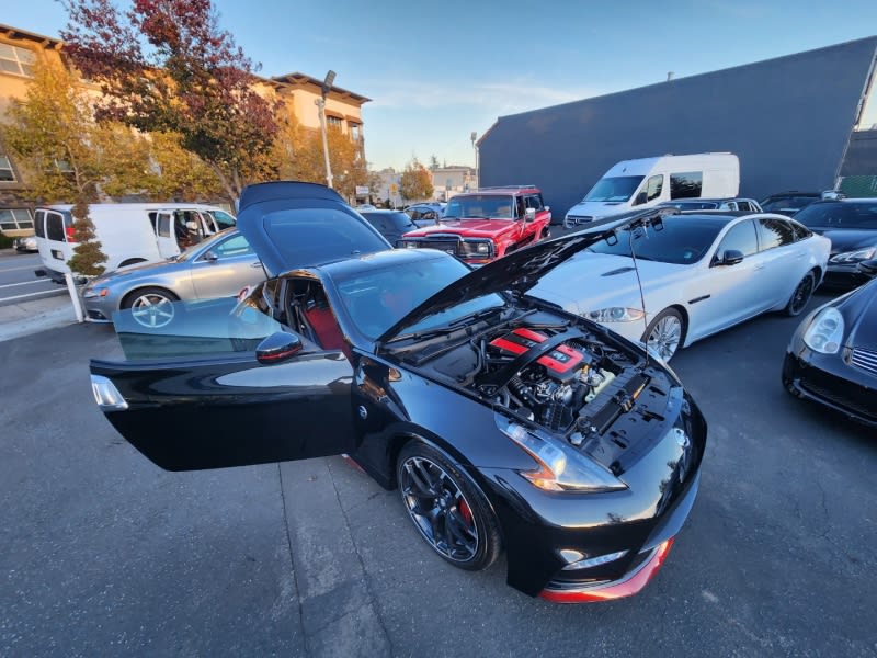 Nissan 370Z NISMO Tech 2016 price $39,950