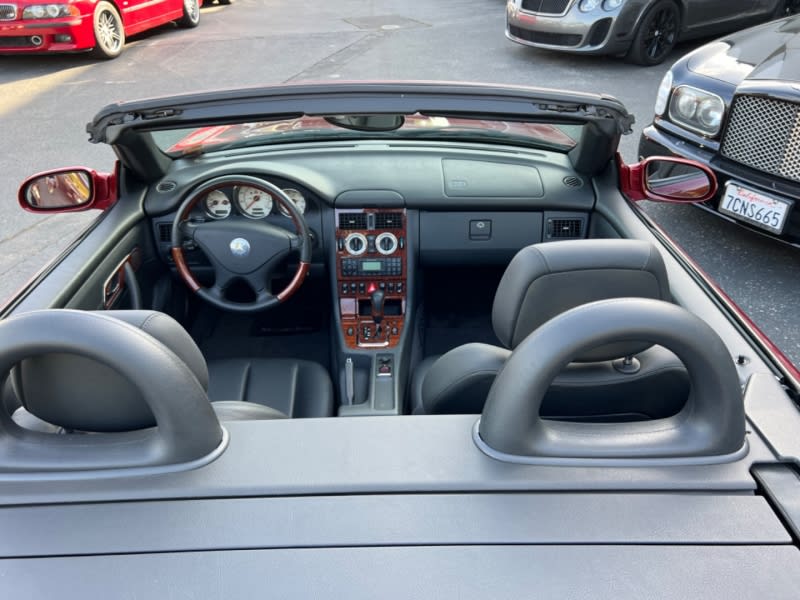 Mercedes-Benz SLK-Class 2001 price $18,900