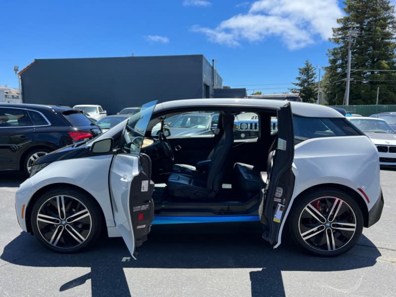 BMW i3 2014 price $12,700