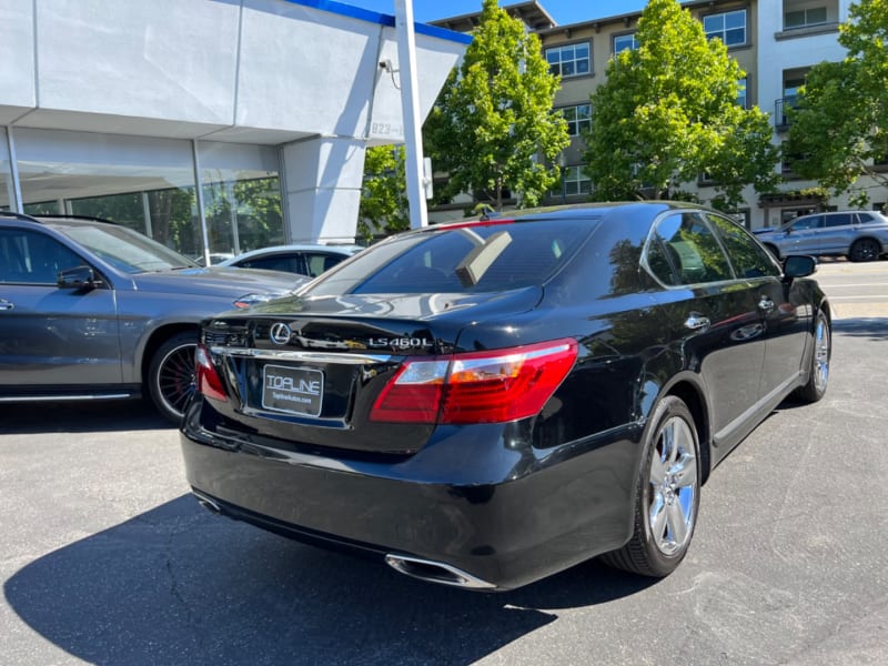 Lexus LS 460 2012 price $20,888