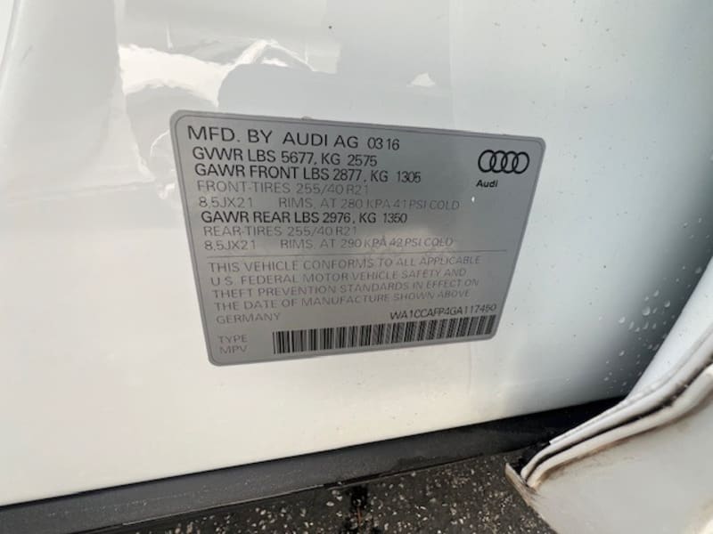 Audi SQ5 2016 price $22,700