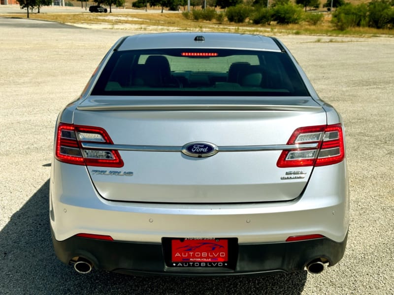 Ford Taurus 2015 price $9,444