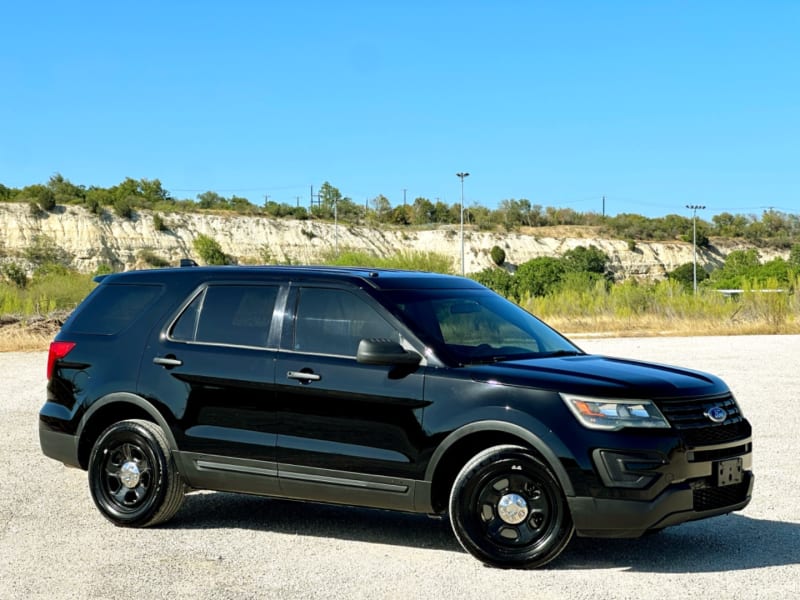 Ford Police Interceptor Utility 2017 price $12,981