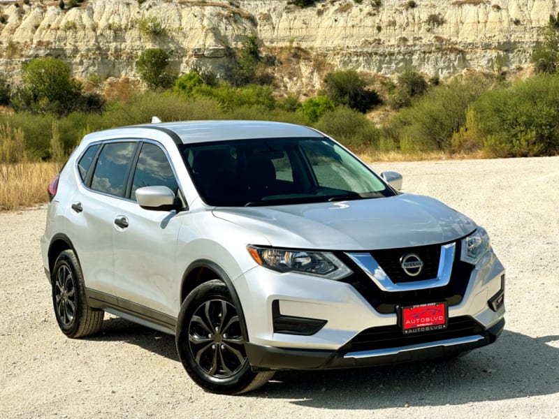 Nissan Rogue 2018 price $15,981