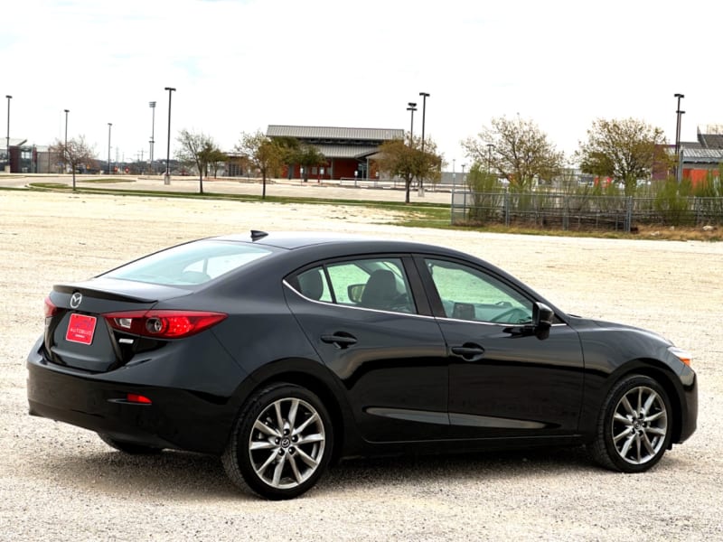 Mazda Mazda3 4-Door 2018 price $15,971