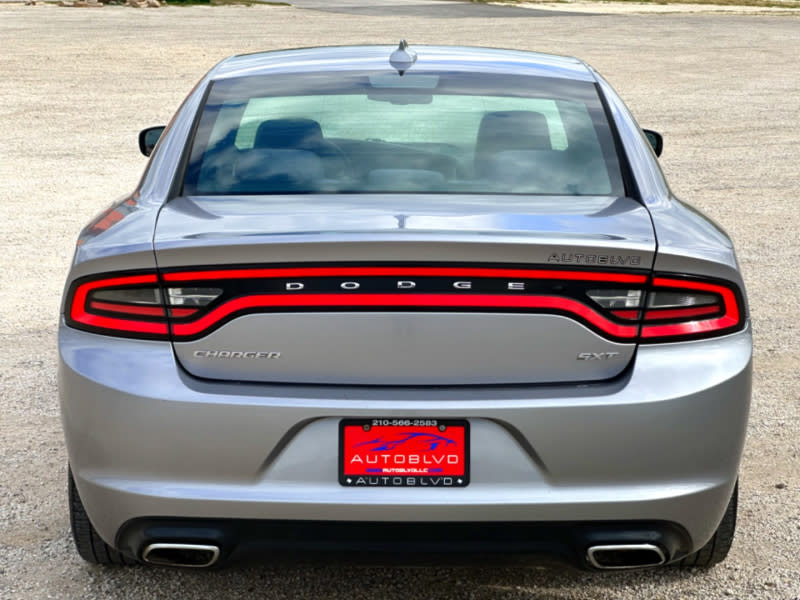 Dodge Charger 2016 price $13,997