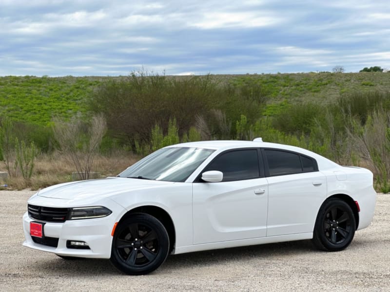 Dodge Charger 2018 price $13,997