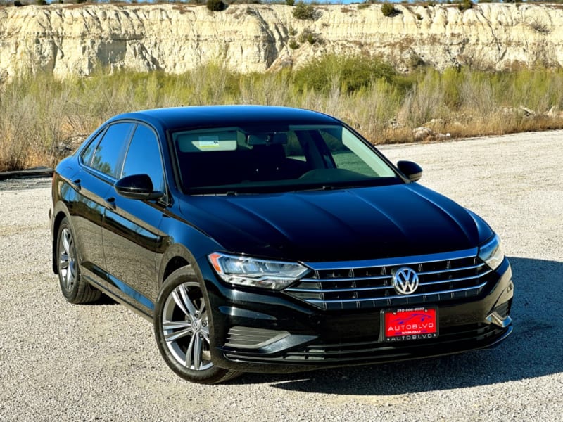 Volkswagen Jetta 2019 price $15,990