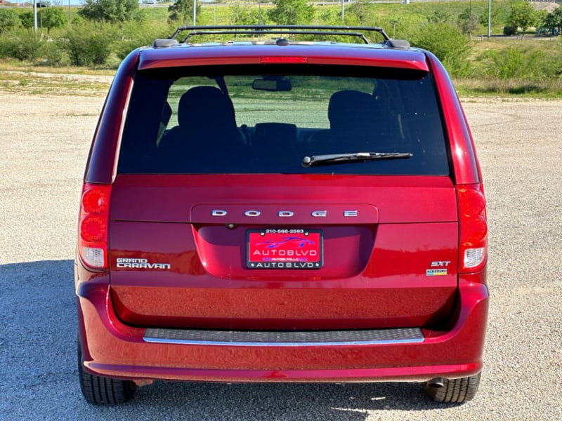 Dodge Grand Caravan 2018 price $13,577