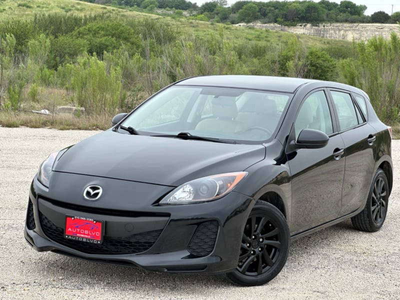 Mazda Mazda3 2013 price $9,477