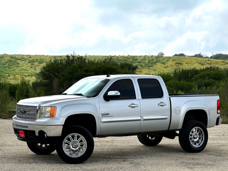 GMC Sierra 1500 2013 price $13,551