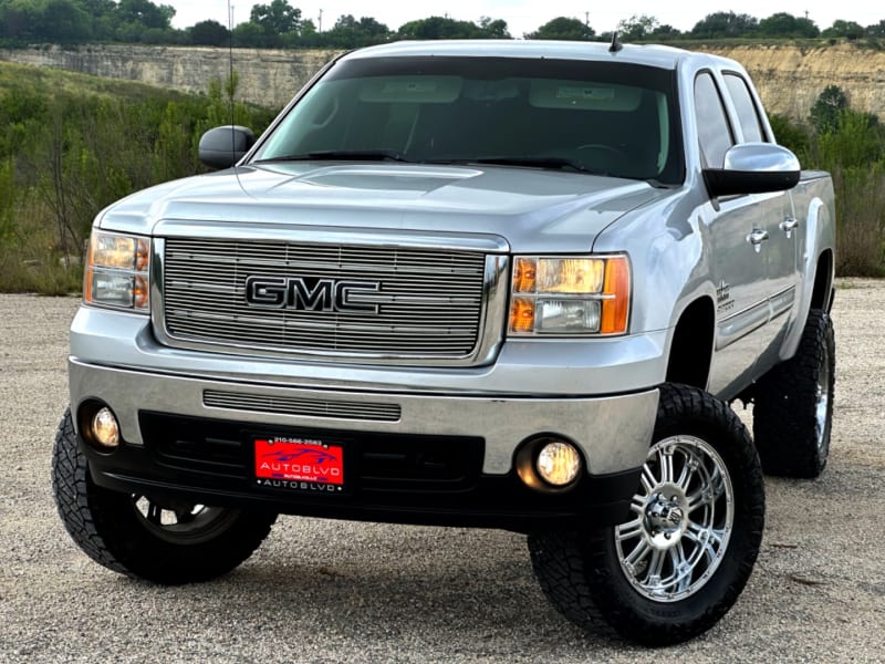 GMC Sierra 1500 2013 price $13,551