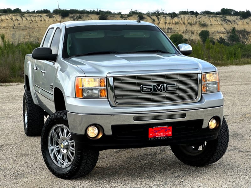 GMC Sierra 1500 2013 price $13,551