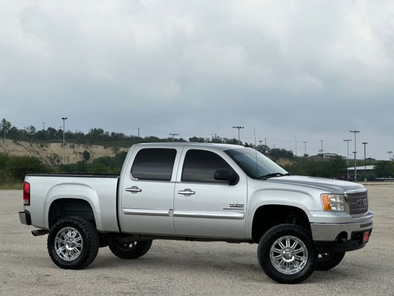 GMC Sierra 1500 2013 price $13,551