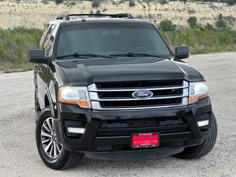 Ford Expedition 2017 price $16,997