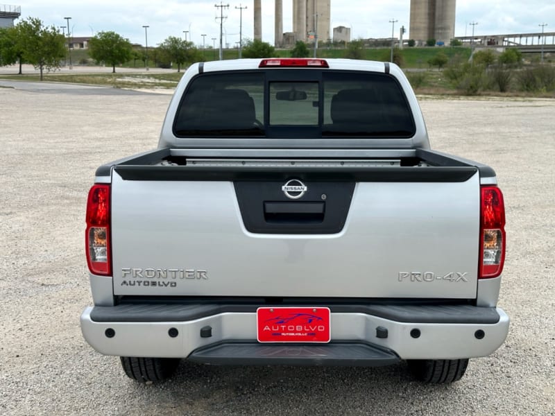 Nissan Frontier 2018 price $22,880