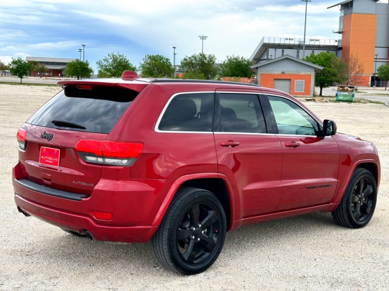 Jeep Grand Cherokee 2015 price $14,870