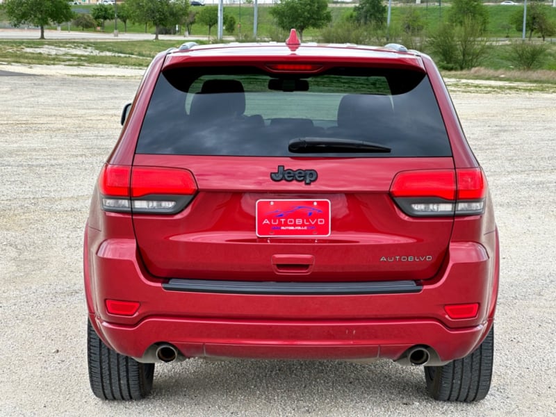 Jeep Grand Cherokee 2015 price $14,870