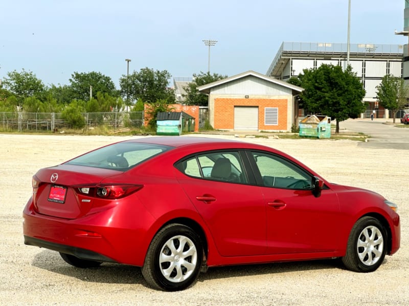 Mazda Mazda3 4-Door 2017 price $15,477