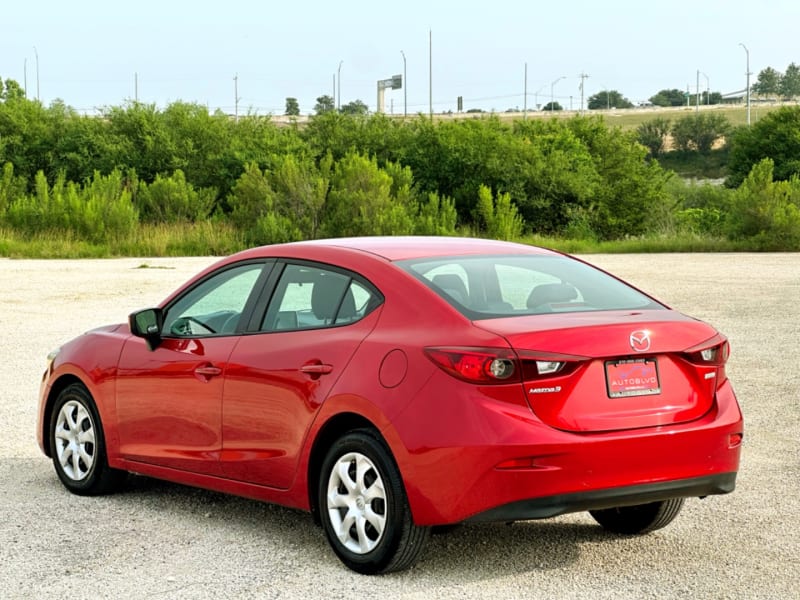 Mazda Mazda3 4-Door 2017 price $15,477