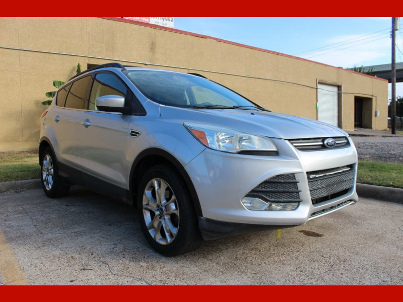 Ford Escape 2013 price $6,399