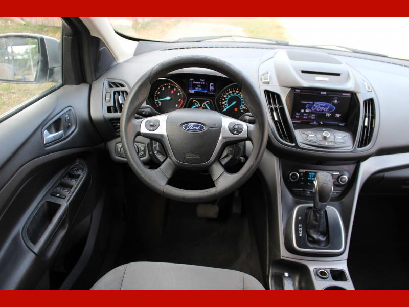 Ford Escape 2013 price $6,399