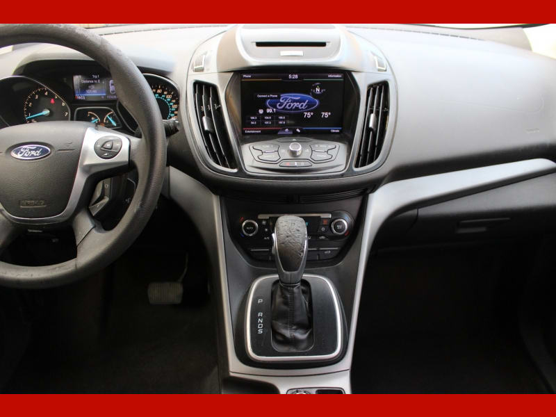 Ford Escape 2013 price $6,399