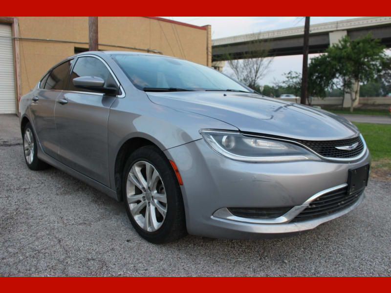 Chrysler 200 2015 price $6,499