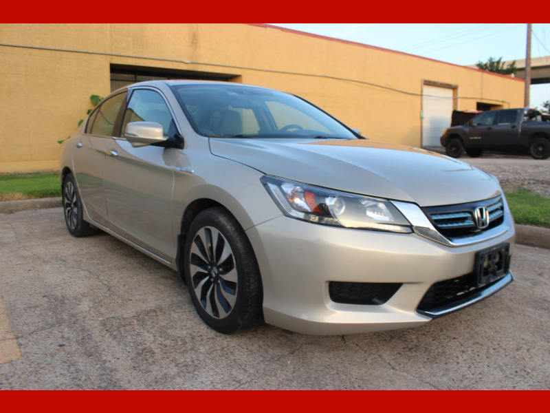 Honda Accord Hybrid 2015 price $11,999