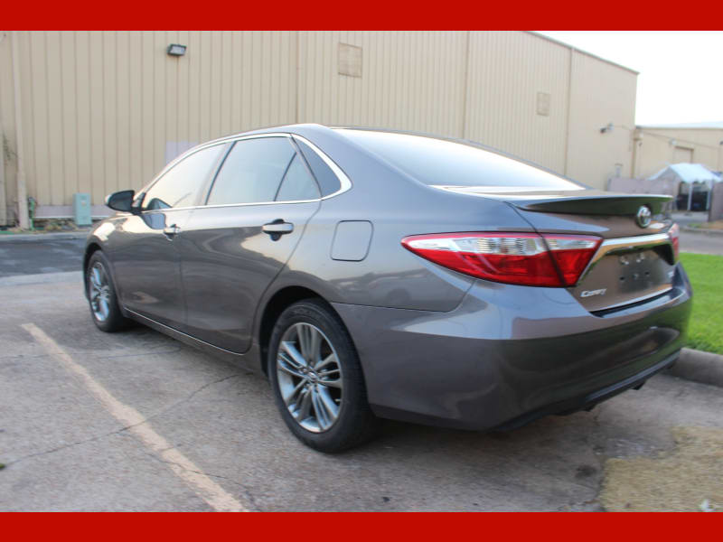 Toyota Camry 2017 price $11,999