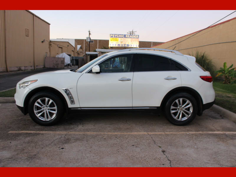 Infiniti QX70 2017 price $11,499