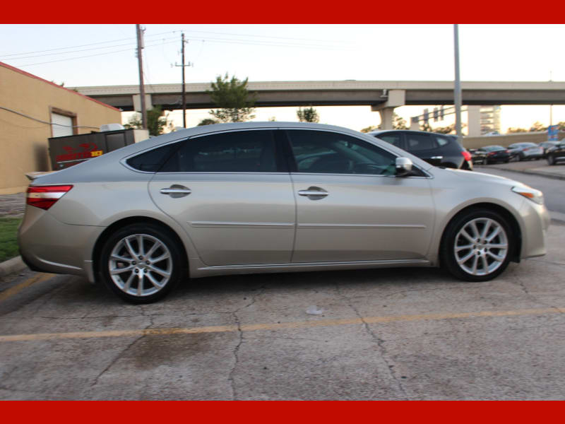 Toyota Avalon 2014 price $11,399