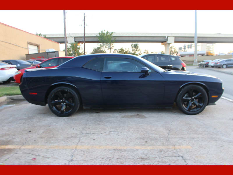 Dodge Challenger 2014 price $9,499