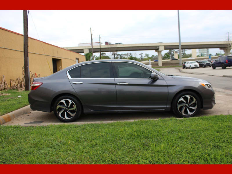 Honda Accord Sedan 2017 price $12,799