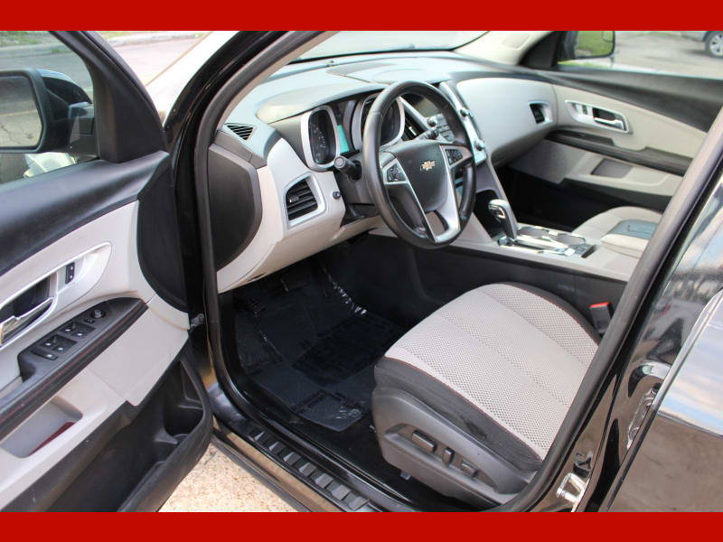 Chevrolet Equinox 2013 price $8,899