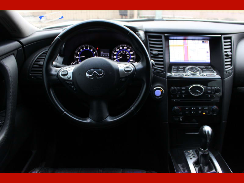 Infiniti QX70 2015 price $10,999