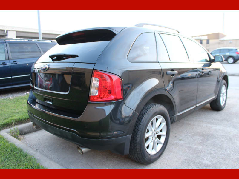 Ford Edge 2013 price $7,799