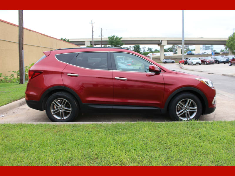 Hyundai Santa Fe Sport 2017 price $10,499